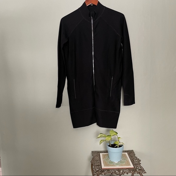 NWT ATHLETA RYE JACKET! Small🖤 - Picture 2 of 7